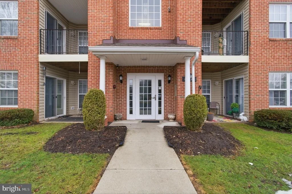 Photo of Unit 3D at 3860 NORMANDY DRIVE