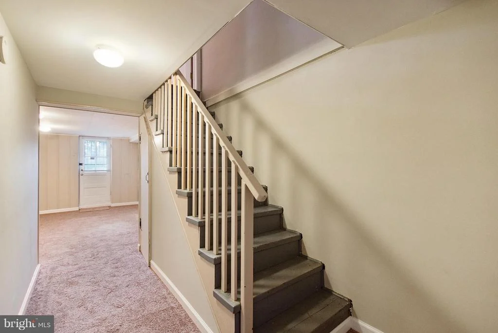 Photo of 3900 DEEPWOOD ROAD