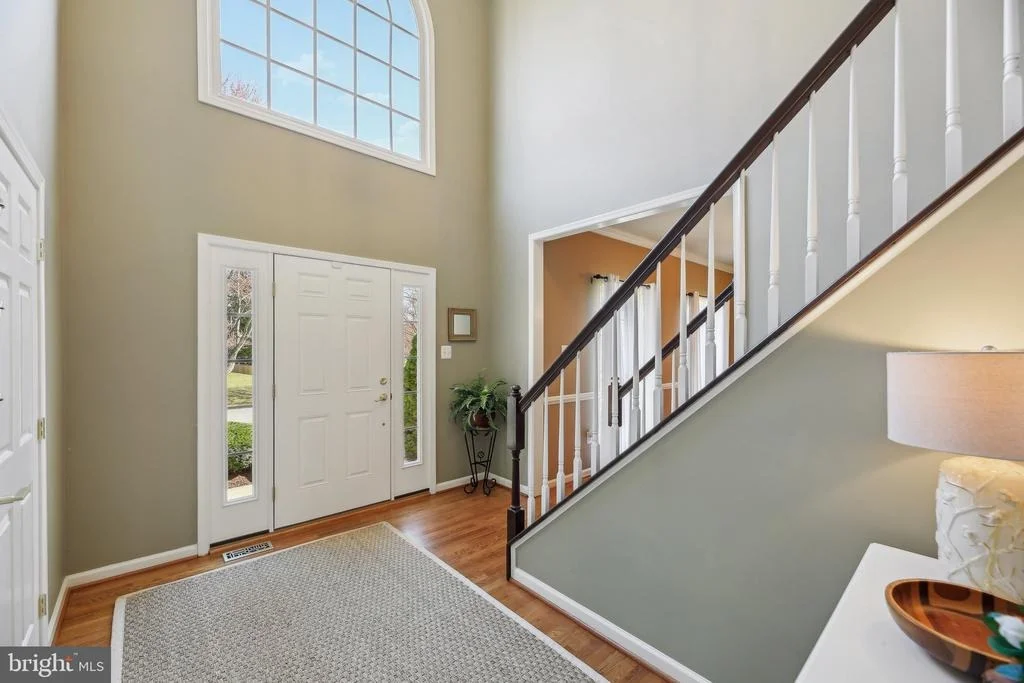 Photo of 10204 CROSSCUT WAY
