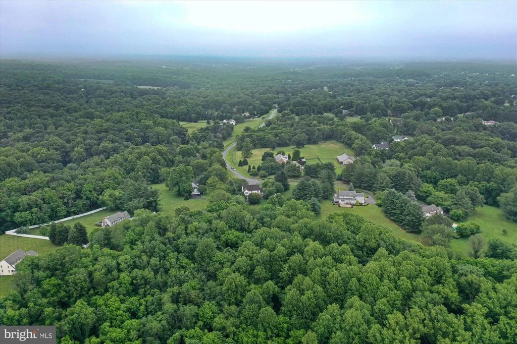 Photo of 22217 CREEKVIEW DRIVE