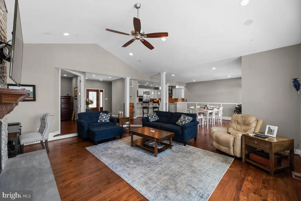Photo of 1162 OAK VIEW DRIVE