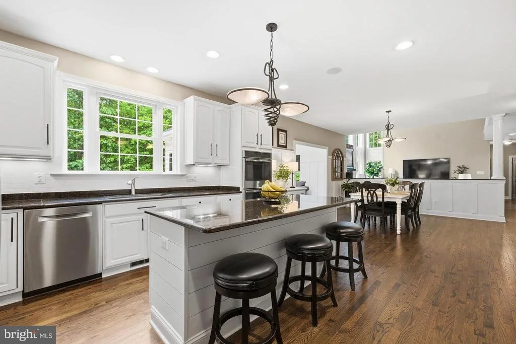 Photo of 3820 LEAFCREST COURT