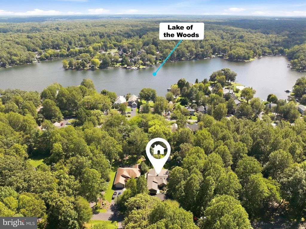 Photo of 323 STRATFORD CIRCLE