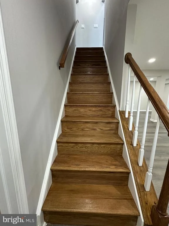 Photo of 43997 NEEDMORE COURT