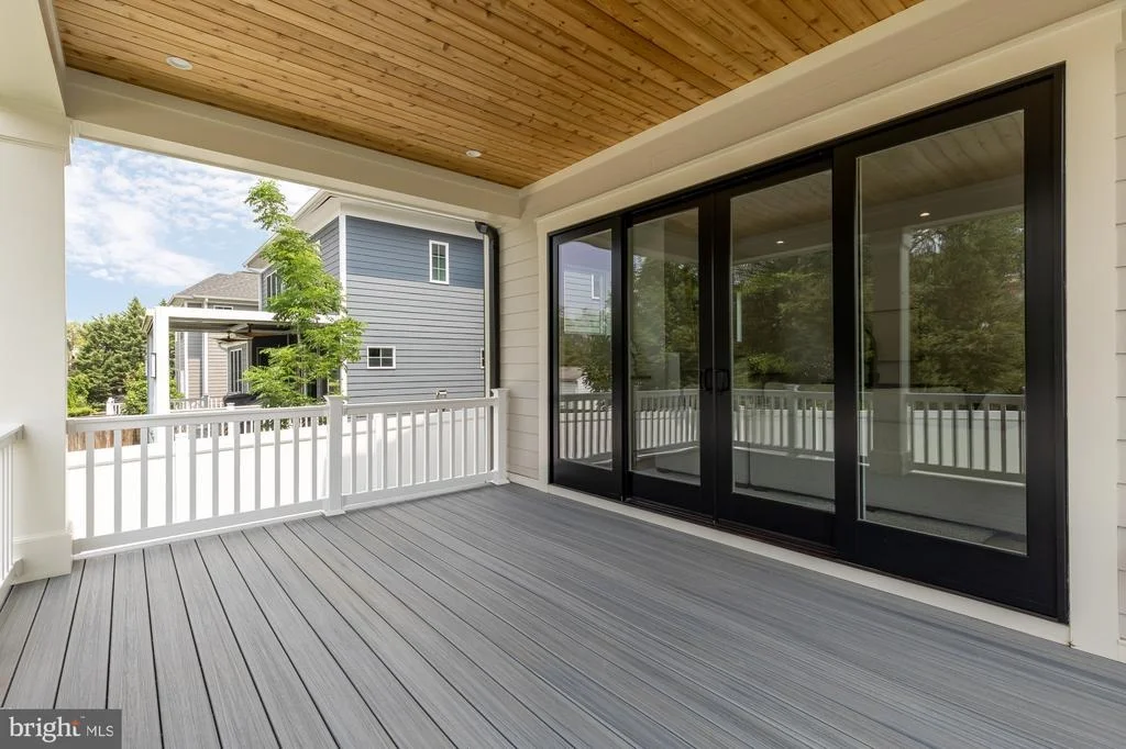 Photo of 9512 FOREST ROAD
