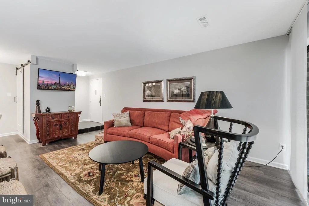Photo of Unit 13 at 11220 CHESTNUT GROVE SQUARE
