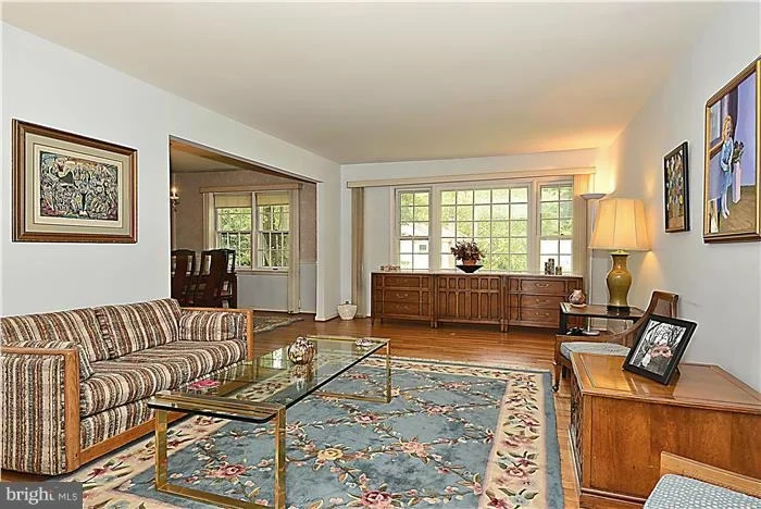 Photo of 12912 MIDDLEVALE LANE