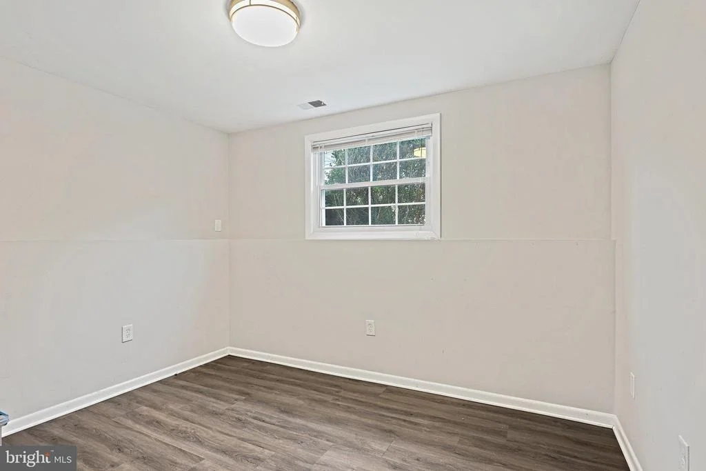 Photo of 7925 ORANGE PLANK ROAD