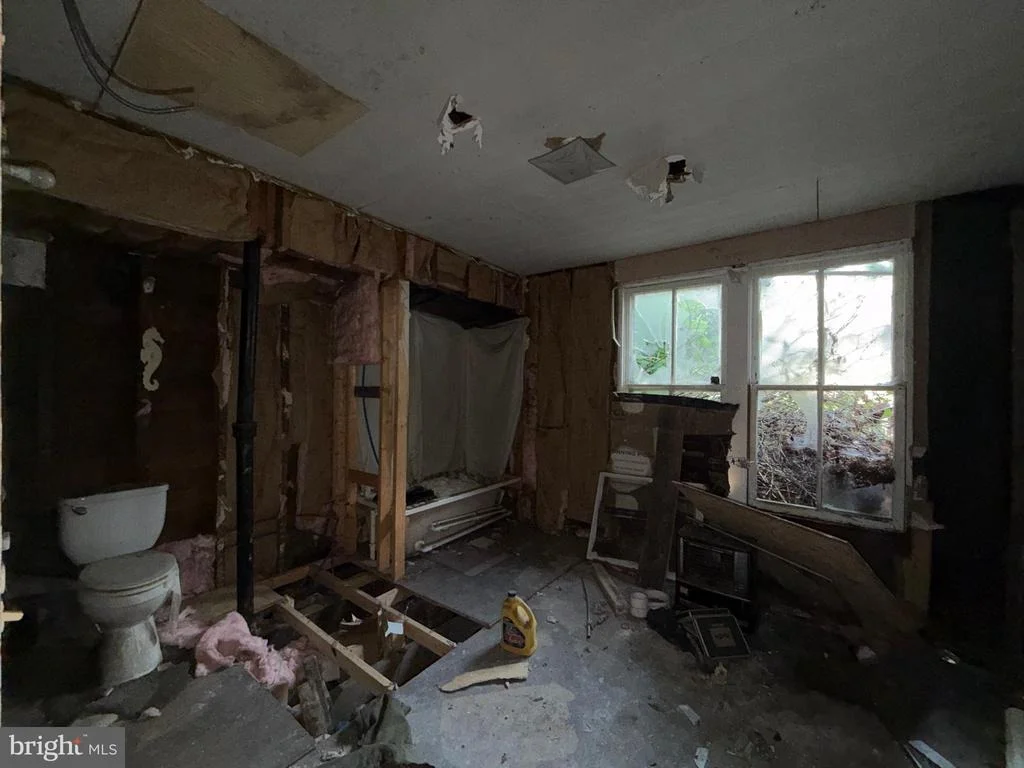 Photo of 87 DOUGLAS AVENUE