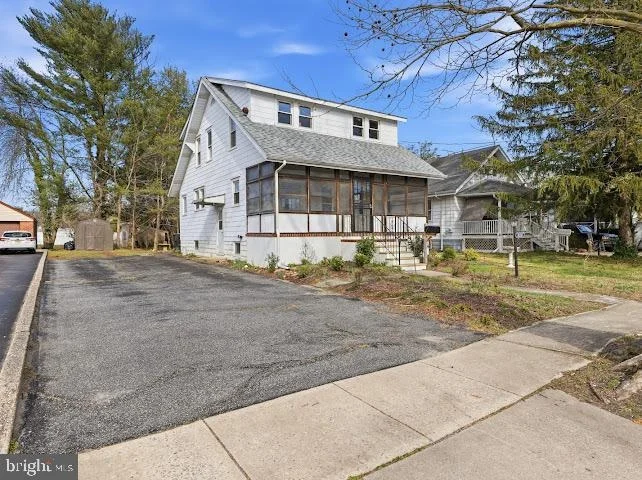 Photo of 113 N PACKARD STREET