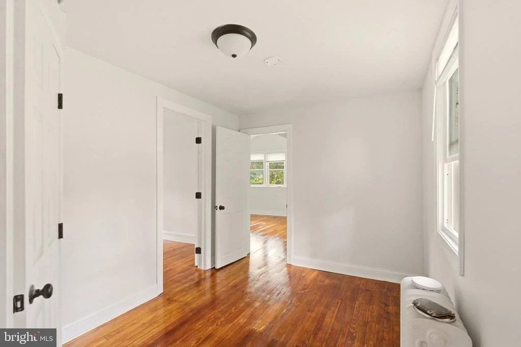 Photo of 620 ERIAL ROAD