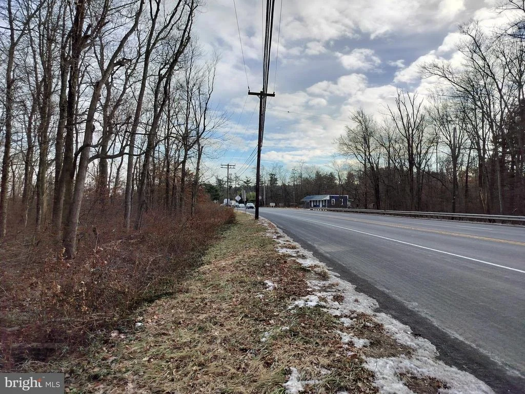 Photo of 147 ROCKTOWN ROAD
