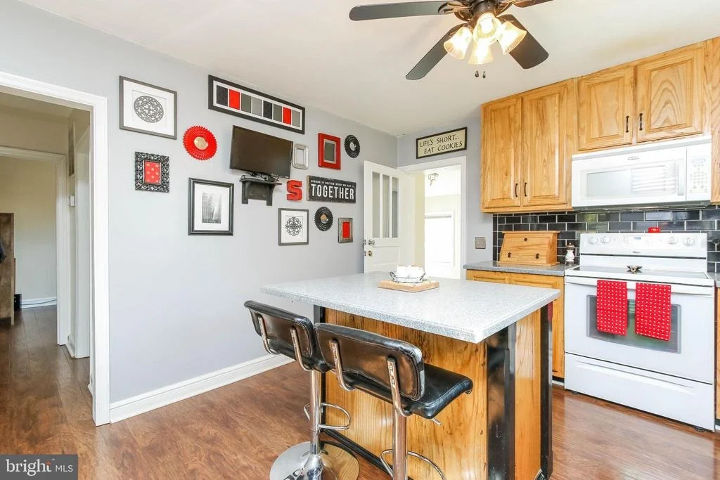 Photo of 5939 MEADOW ROAD