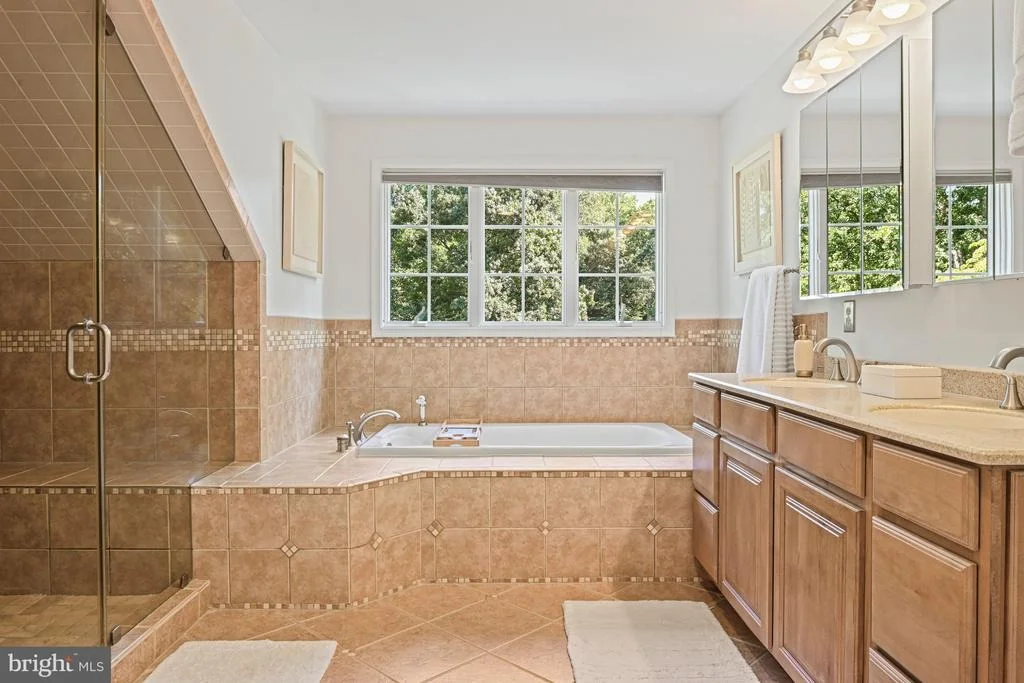 Photo of 7821 FALSTAFF ROAD