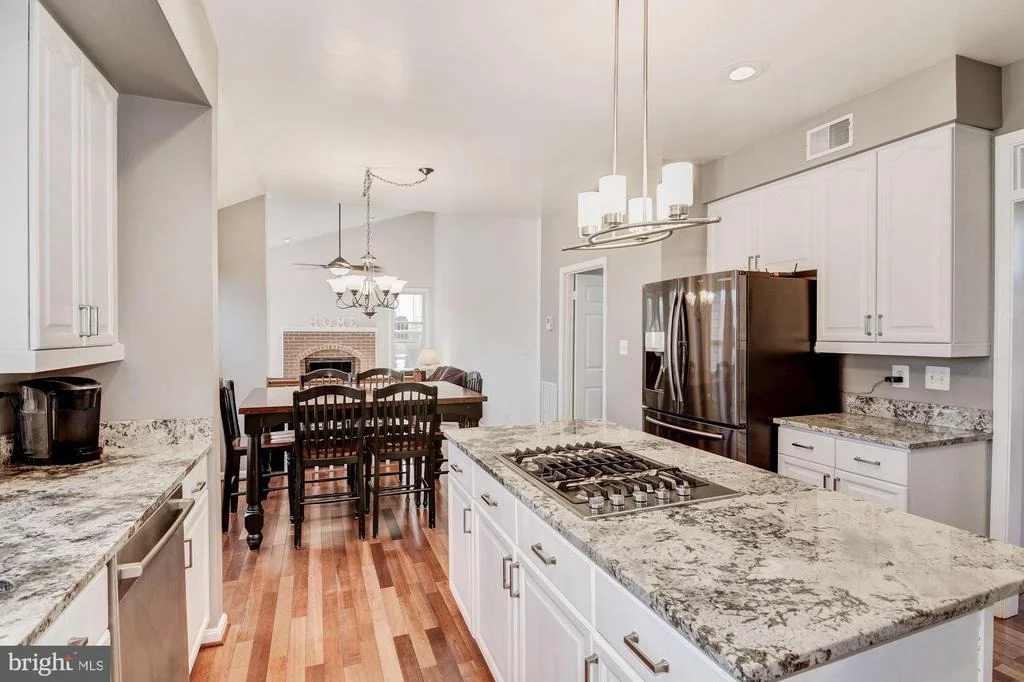 Photo of 8106 DEERCREEK PLACE