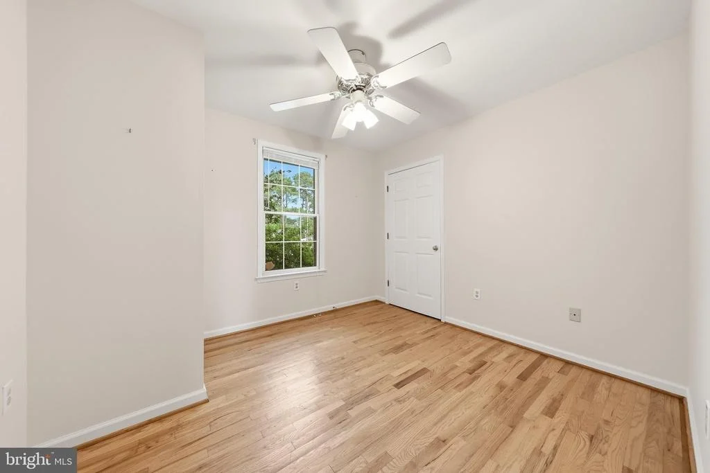 Photo of 5194 DEBRA ROAD