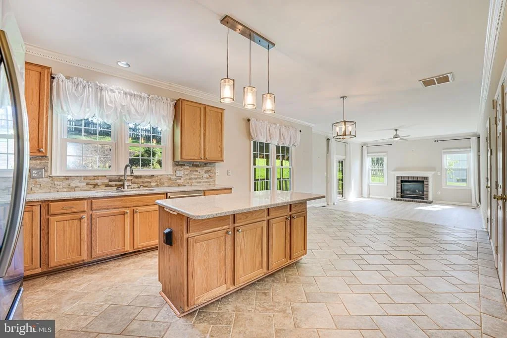 Photo of 14 CHRISTOPHER WAY