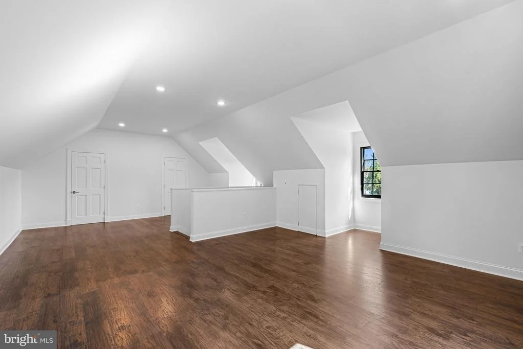 Photo of 13311 FALLS ROAD