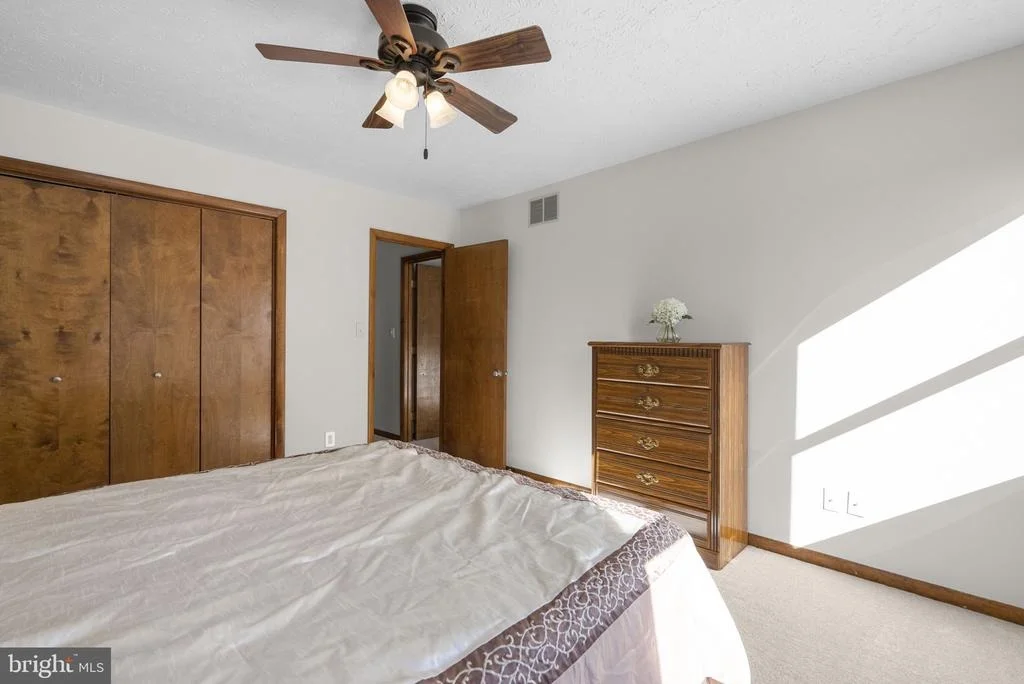 Photo of 7904 RED GLOBE COURT