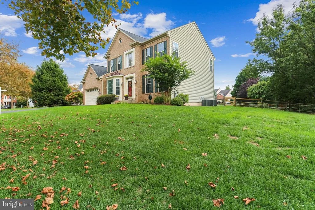 Photo of 21522 FOX FIELD CIRCLE