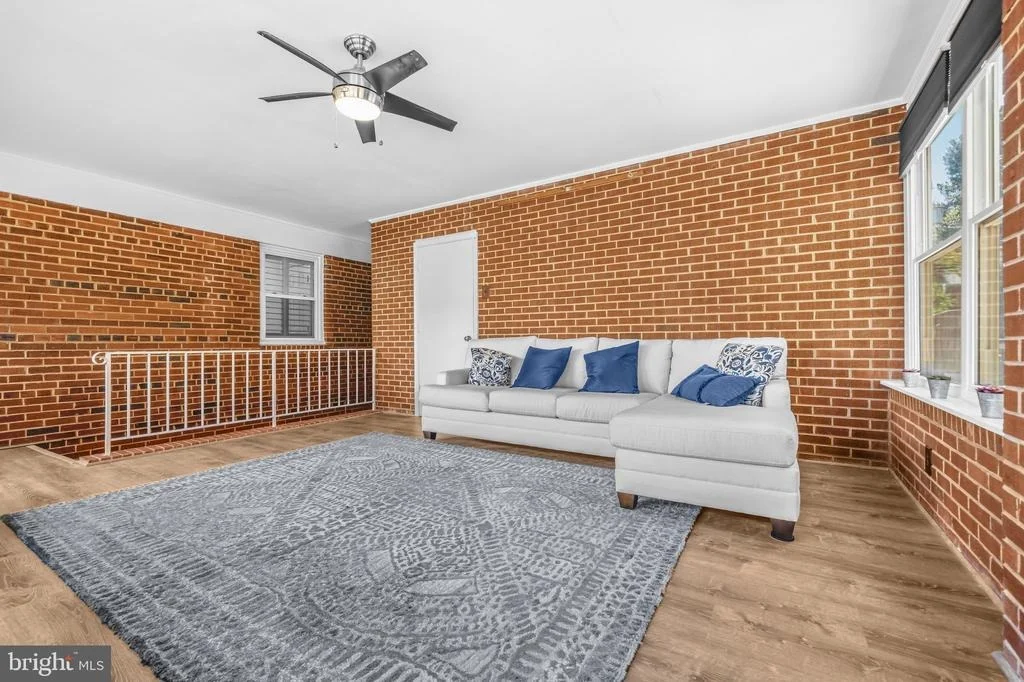 Photo of 1600 FLORA LANE