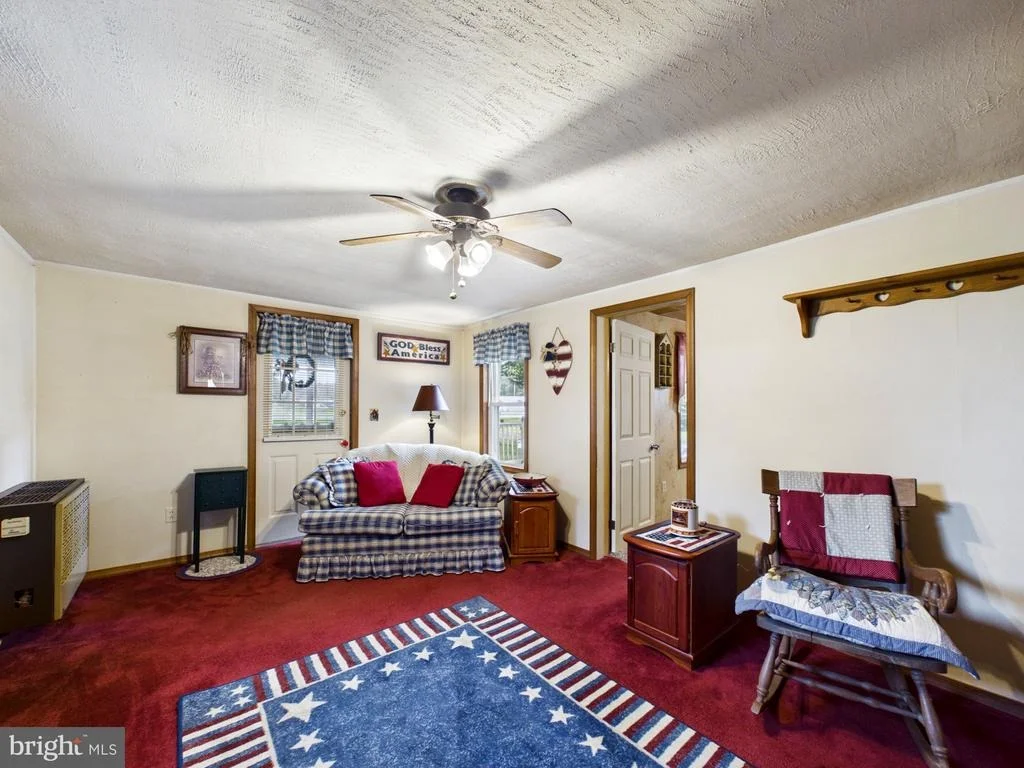 Photo of 18395 MCCOLLEYS CHAPEL ROAD