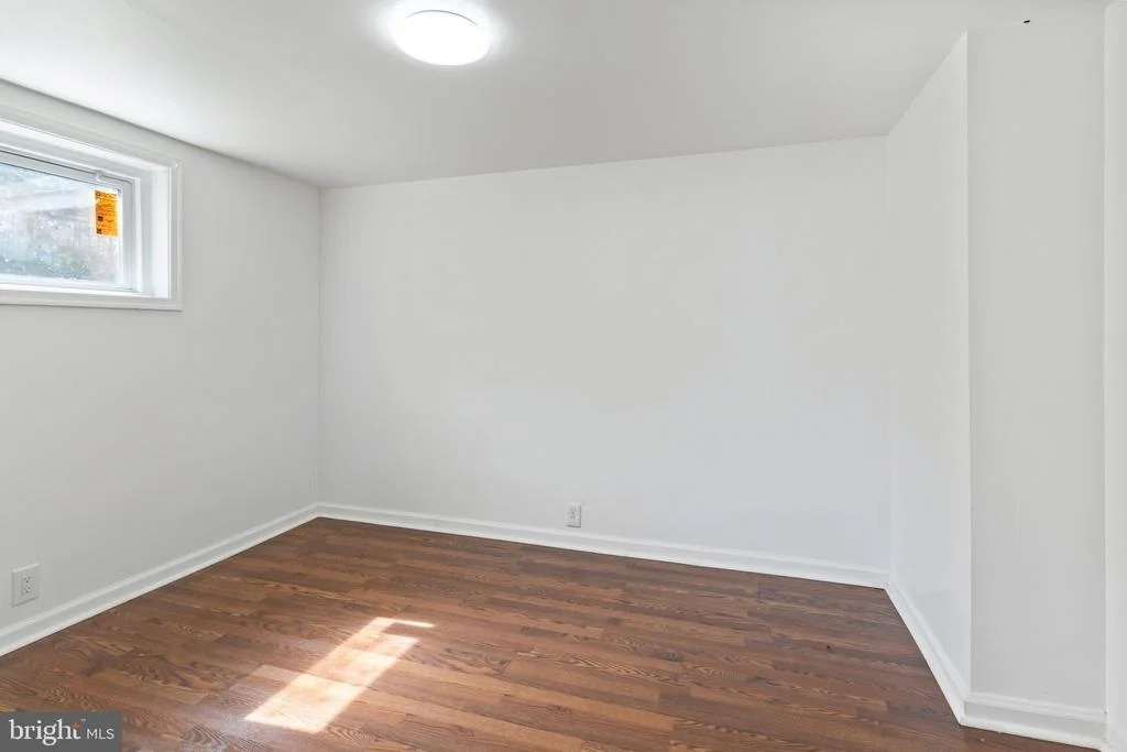 Photo of 1031 WARD STREET