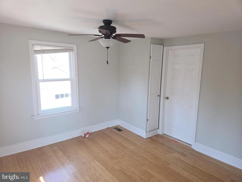 Photo of 10 HAWTHORNE AVENUE