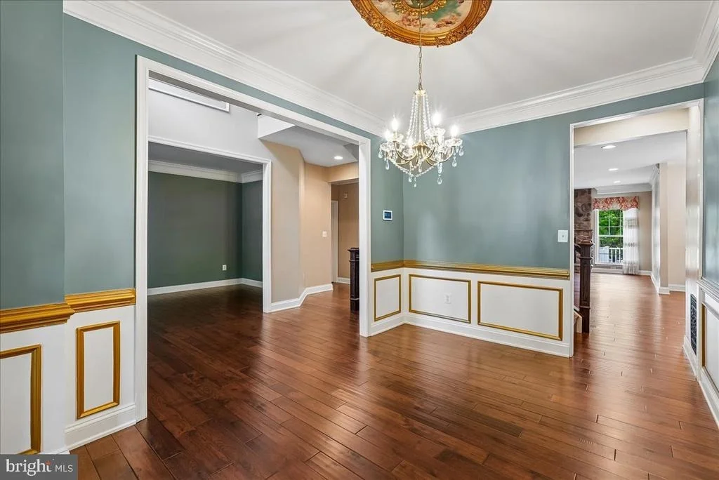 Photo of 320 N CONSTITUTION WAY