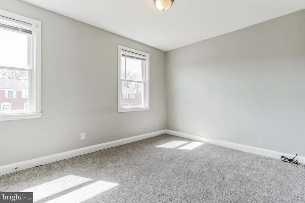 Photo of 503 CHALCOT SQUARE