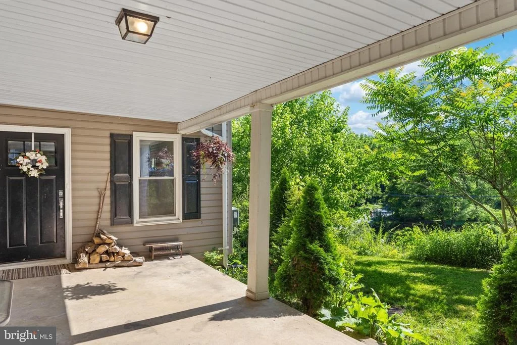 Photo of 4920 ED MCCLAIN ROAD