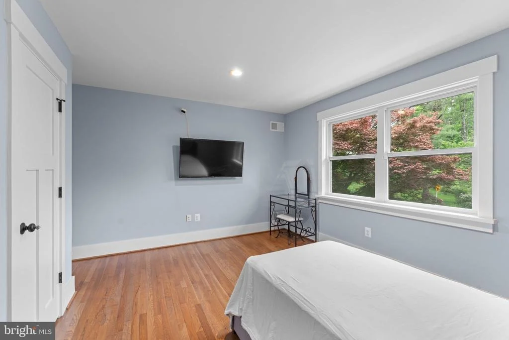 Photo of 3709 KING WILLIAM DRIVE