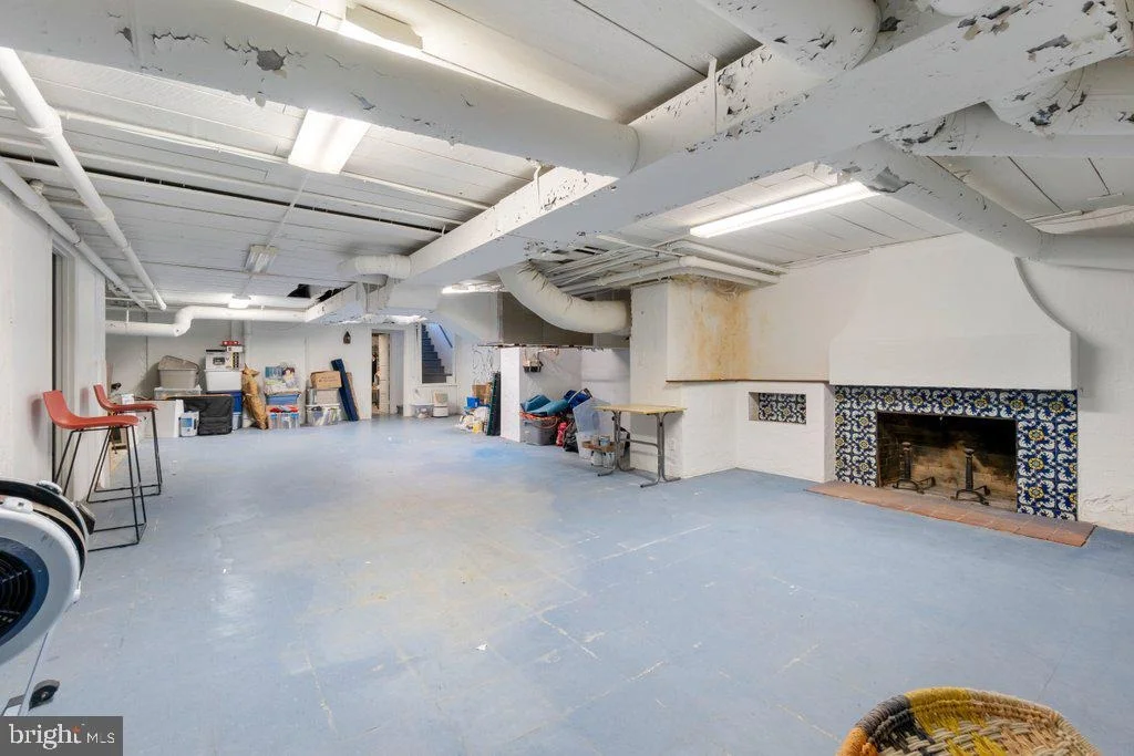 Photo of 2 E HIGHFIELD ROAD