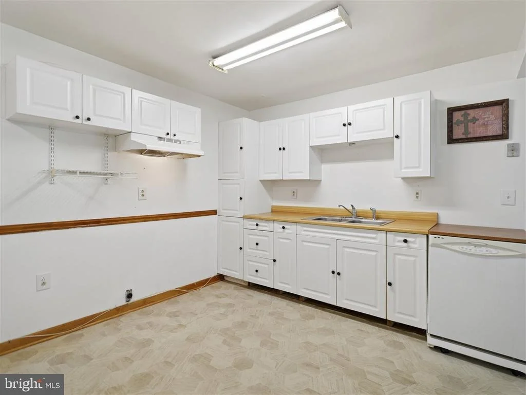 Photo of 2915 FRY ROAD