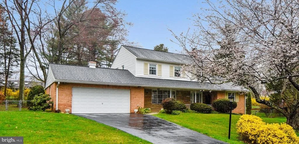 Photo of 3913 QUEEN MARY DRIVE