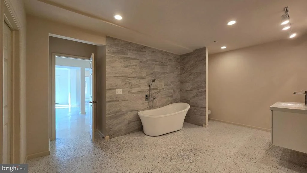 Photo of 1108 AUTUMN BROOK AVE