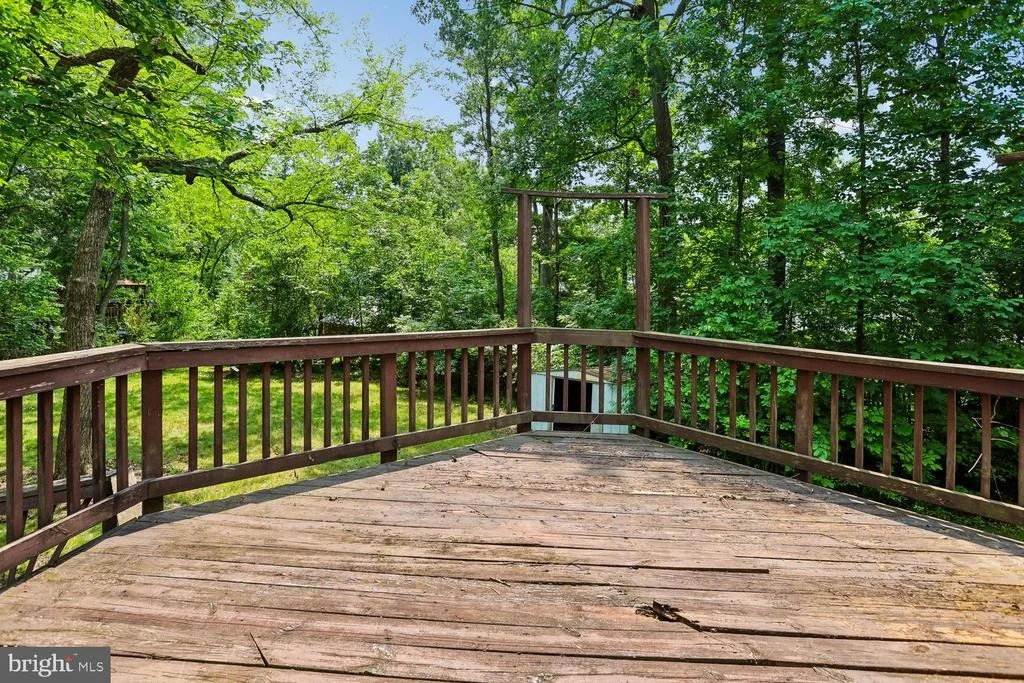Photo of 15226 ELK RUN ROAD