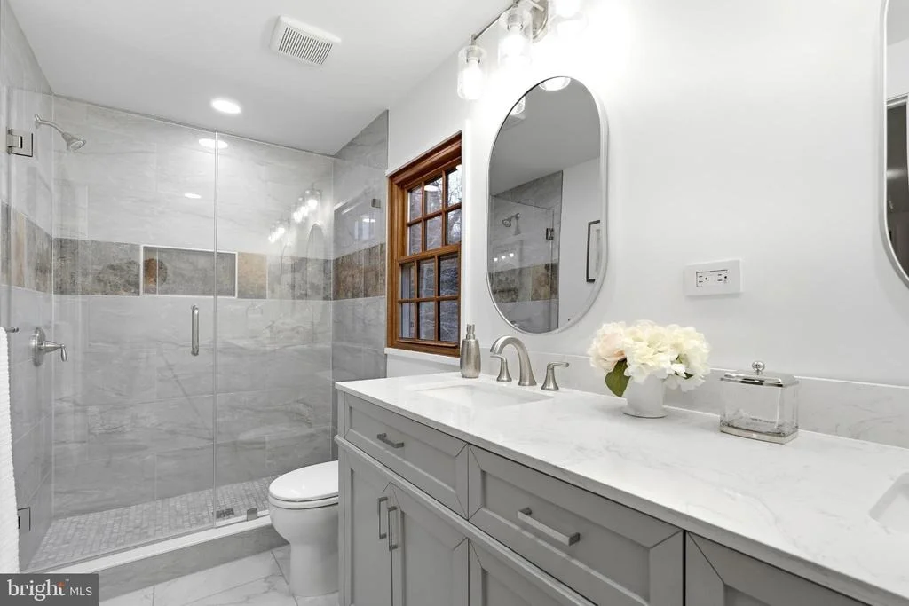 Photo of 4001 FEATHERSTONE PLACE