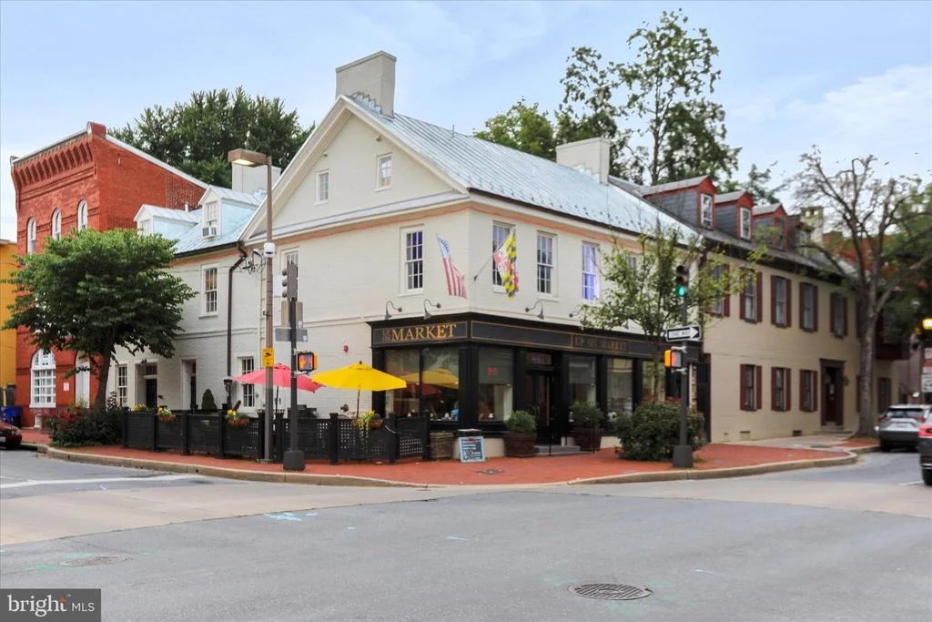 Photo of 20 MAXWELL SQUARE
