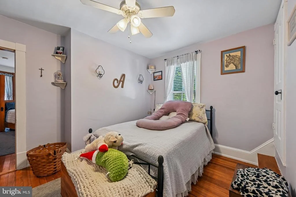 Photo of 20925 CLARKSBURG ROAD