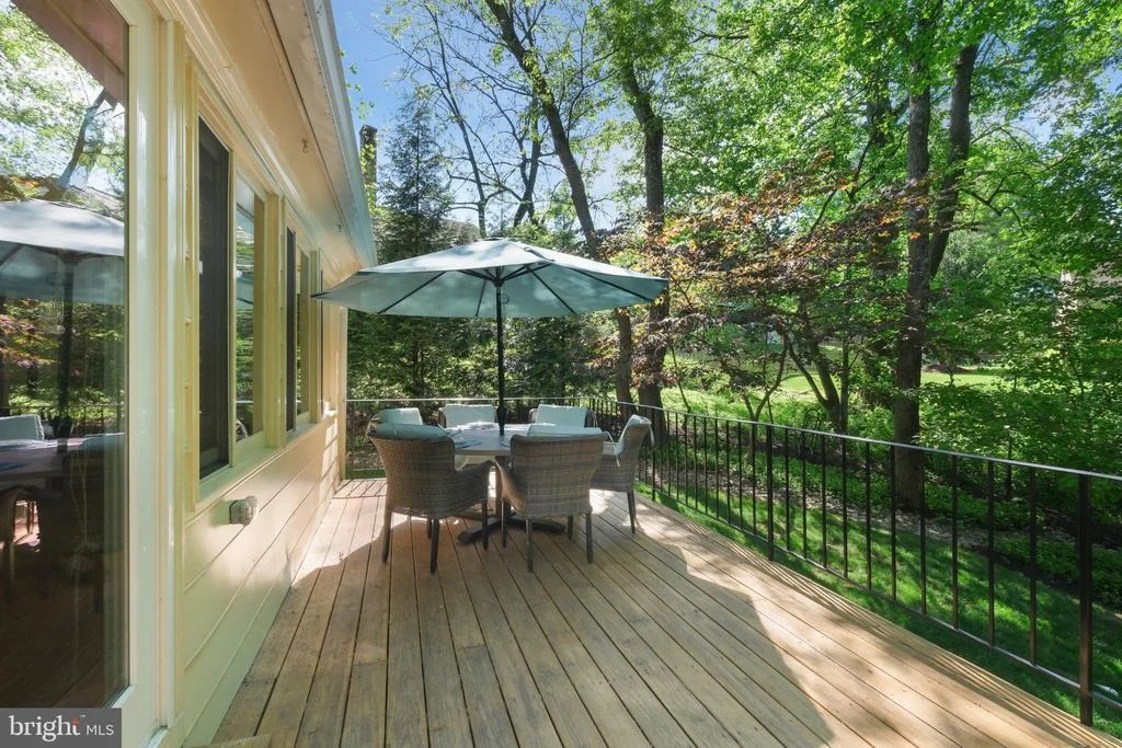 Photo of 9437 REACH ROAD