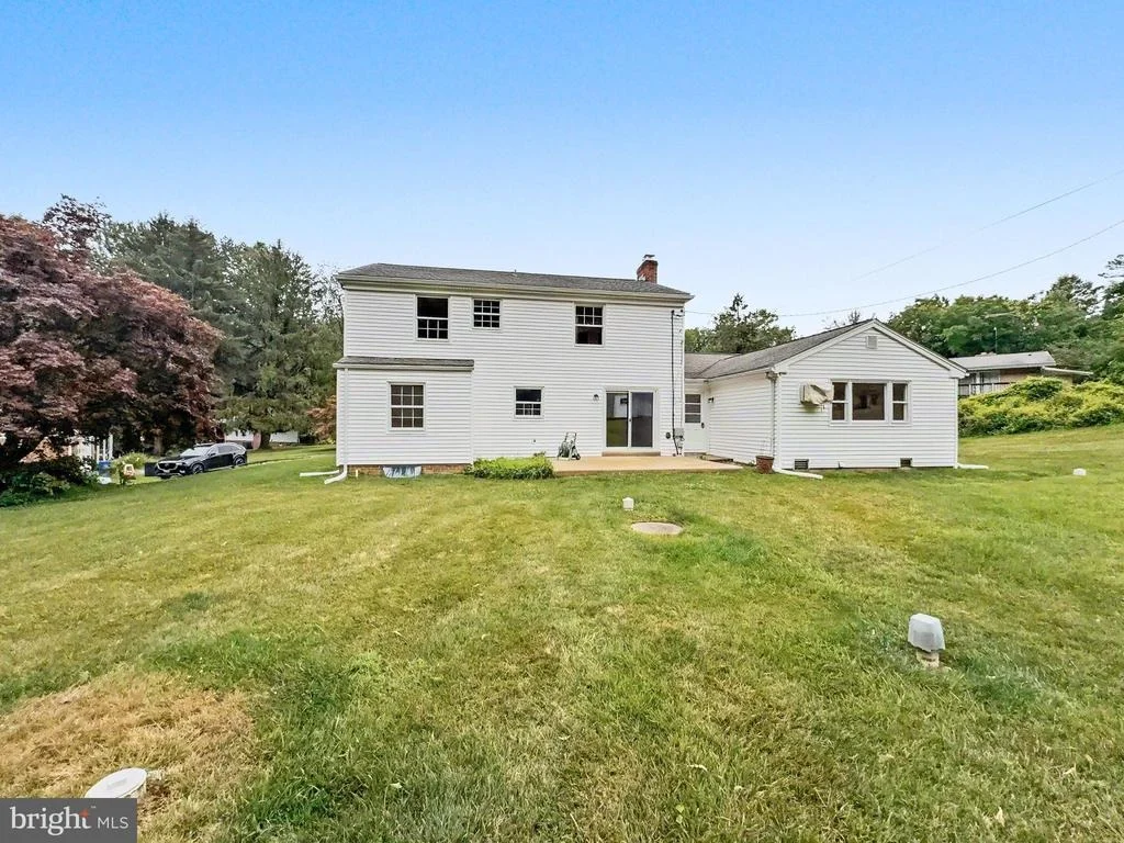 Photo of 1318 DENBY ROAD