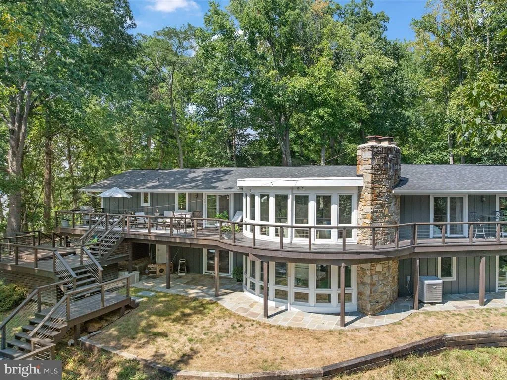 Photo of 778 BON HAVEN DRIVE