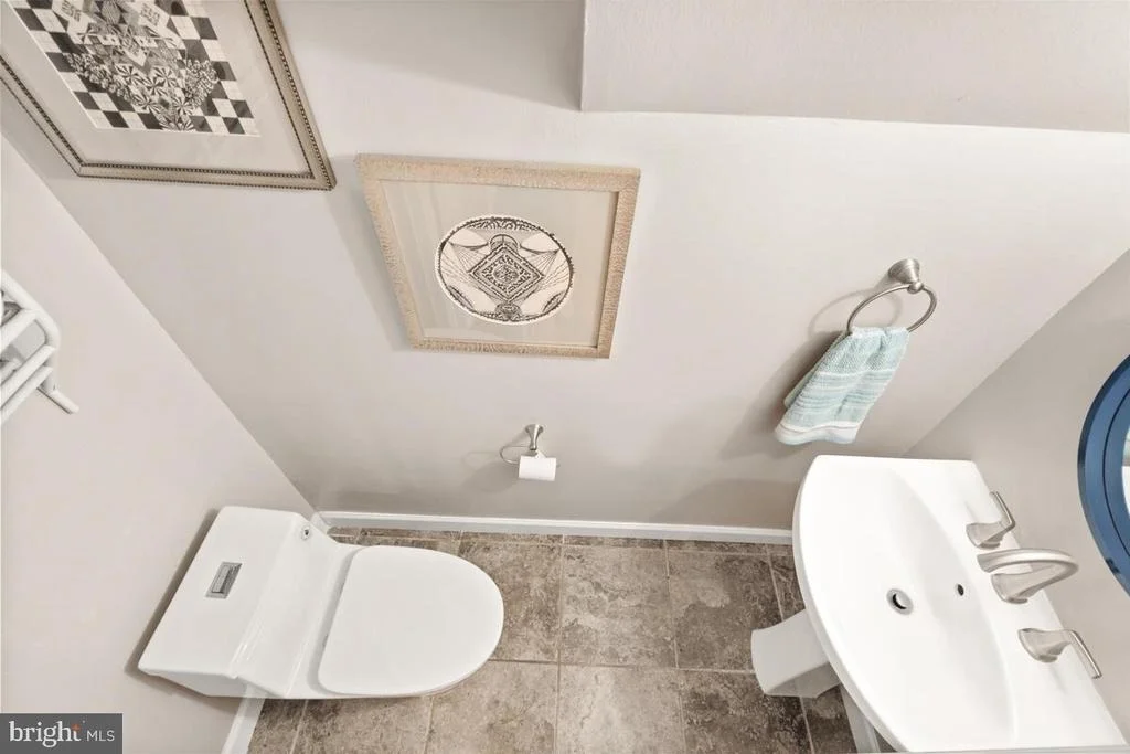 Photo of 7090 JASPER DRIVE