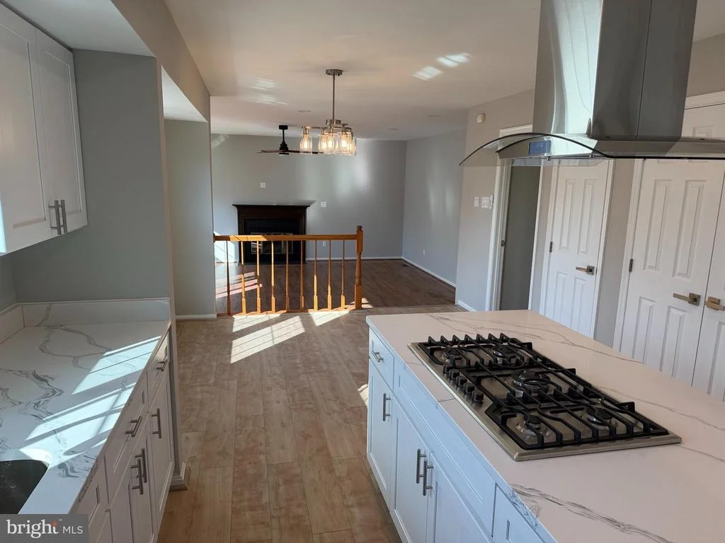Photo of 6111 RICHMANOR TERRACE