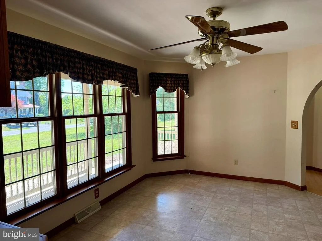 Photo of 37 JOHN ANDREWS DRIVE