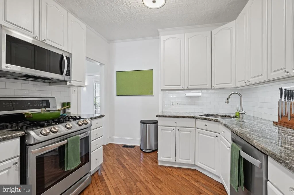Photo of 206 PARK DRIVE