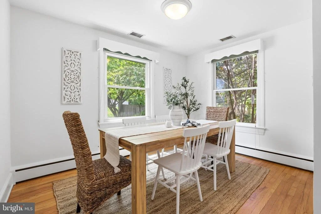 Photo of 411 LUDLOW ROAD