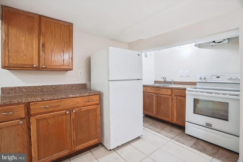 Photo of 9121 LANHAM SEVERN ROAD