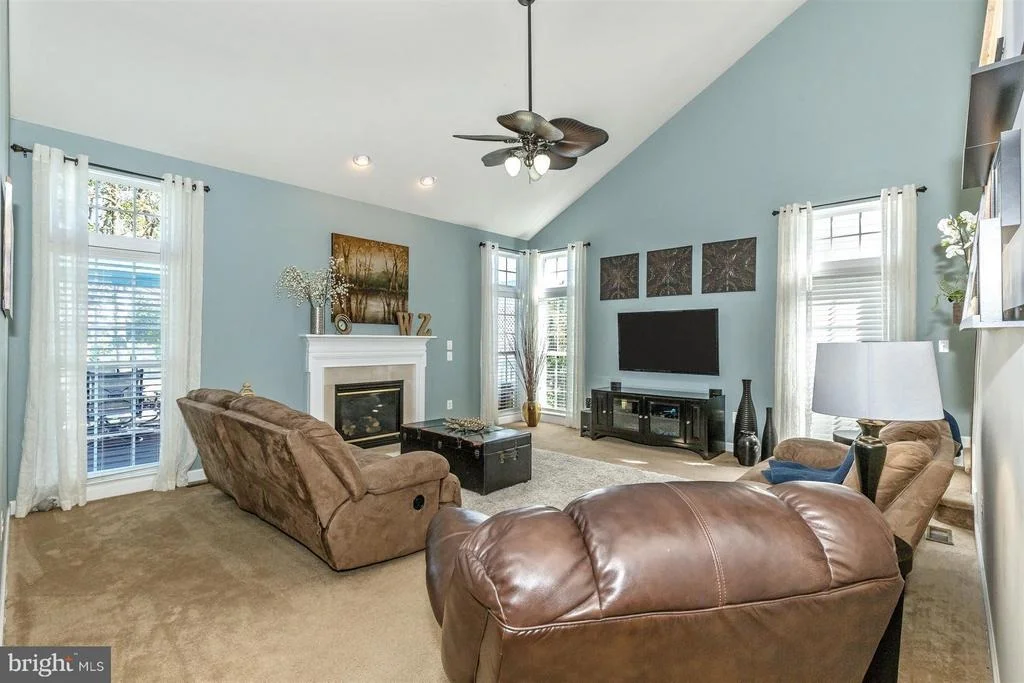 Photo of 610 GLENBROOK DRIVE